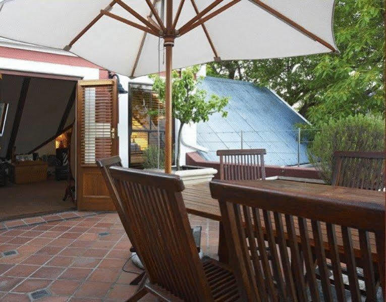 Roosenwijn Guesthouse Stellenbosch Luaran gambar