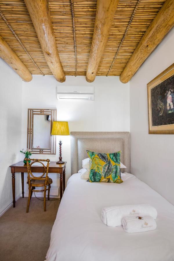 Roosenwijn Guesthouse Stellenbosch Luaran gambar